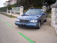 Louer une MERCEDES 320 SE de 1991 (Photo 2)