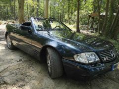 Louer une MERCEDES 320 SL AMG de de 1995 (Photo 1)