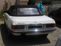 Louer une MERCEDES 380 SL de de 1982 (Photo 4)