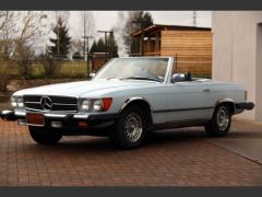 Louer une MERCEDES 450 SL V8 de de 1979 (Photo 1)