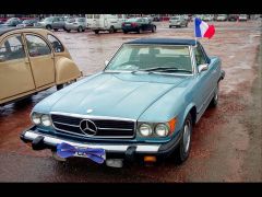 Louer une MERCEDES 450 SL de de 1974 (Photo 2)