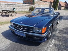 Louer une MERCEDES 500 SL de de 1989 (Photo 2)