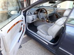 Louer une MERCEDES CLK 500 de de 2003 (Photo 5)