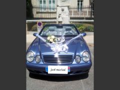 Louer une MERCEDES CLK W208  de de 1999 (Photo 1)