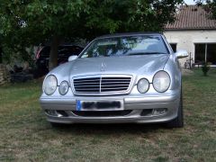 Louer une MERCEDES CLK de de 1998 (Photo 4)