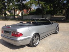 Louer une MERCEDES CLK de de 1999 (Photo 3)