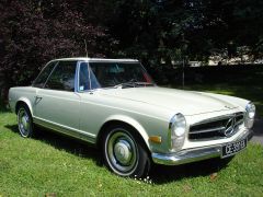 Louer une MERCEDES Pagode 250 SL de de 1969 (Photo 4)