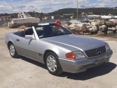 Louer une MERCEDES SL 320 de de 1994 (Photo 1)