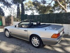 Louer une MERCEDES SL 320 de de 1994 (Photo 4)