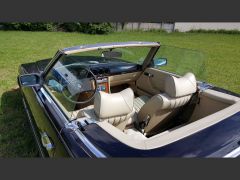 Louer une MERCEDES SL 450 Cabriolet de de 1979 (Photo 2)