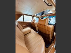 Louer une MERCEDES W123 de de 1977 (Photo 5)