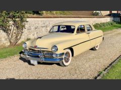 Louer une MERCURY Sport Sedan de de 1951 (Photo 1)