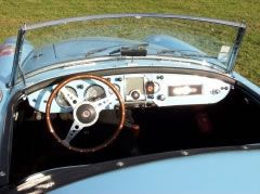 Louer une MG A ROADSTER de de 1961 (Photo 3)