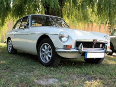 Louer une MG B GT de de 1973 (Photo 1)