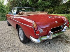 MG B Roadster MK4 (Photo 3)
