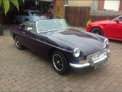 Louer une MG B de de 1971 (Photo 1)