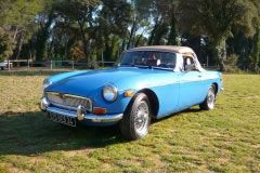 Louer une MG B de de 1973 (Photo 2)