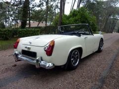 Louer une MG Midget de de 1966 (Photo 2)