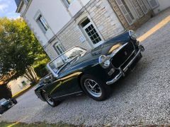 Louer une MG Midget de de 1973 (Photo 2)