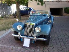 Louer une MG TF de de 1954 (Photo 3)