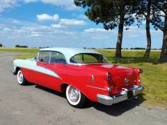 Louer une OLDSMOBILE 88 de de 1955 (Photo 3)