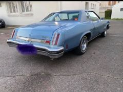 OLDSMOBILE Cutlass Suprême  (Photo 3)