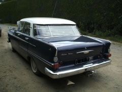 Louer une OPEL Kapitan de de 1961 (Photo 2)