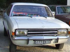 OPEL Rekord 2 portes (Photo 3)