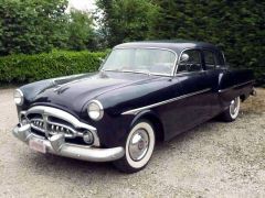 Louer une PACKARD 300 de de 1952 (Photo 1)