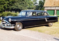 Louer une PACKARD Patrician de de 1955 (Photo 1)