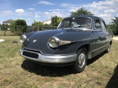 Louer une PANHARD 17 BT de 1964 (Photo 1)