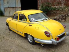 Louer une PANHARD Dyna Z1 de de 1955 (Photo 3)