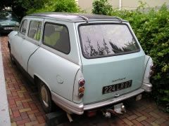 Louer une PANHARD PL 17 Break de de 1964 (Photo 2)