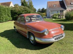 Louer une PANHARD PL 17 Tigre de 1960 (Photo 1)