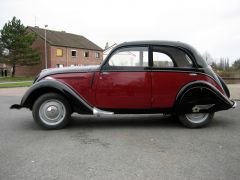 Louer une PEUGEOT 202 BH de de 1948 (Photo 3)