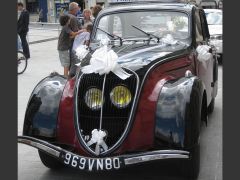 Louer une PEUGEOT 202 BH de de 1948 (Photo 4)
