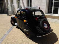 Louer une PEUGEOT 202 BH de de 1949 (Photo 3)