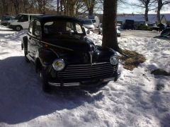 Louer une PEUGEOT 203 A de de 1949 (Photo 3)