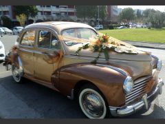 Louer une PEUGEOT 203 A de 1953 (Photo 0)