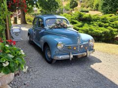 Louer une PEUGEOT 203 C luxe de 1956 (Photo 2)