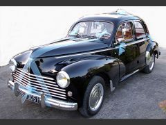 Louer une PEUGEOT 203 C de de 1957 (Photo 1)