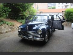 Louer une PEUGEOT 203 C de de 1957 (Photo 2)