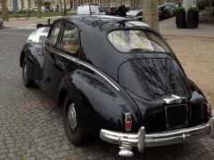 Louer une PEUGEOT 203 C de de 1958 (Photo 4)