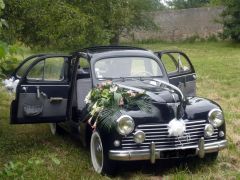 Louer une PEUGEOT 203 C de de 1958 (Photo 2)