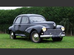 Louer une PEUGEOT 203 C de 1958 (Photo 2)