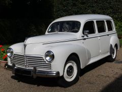 Louer une PEUGEOT 203 Familiale de 1951 (Photo 0)