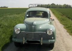 Louer une PEUGEOT 203 U6 de de 1954 (Photo 2)