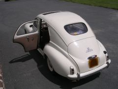 Louer une PEUGEOT 203 de de 1950 (Photo 4)