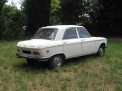 Louer une PEUGEOT 204 de de 1969 (Photo 2)