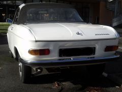 Louer une PEUGEOT 204 de de 1969 (Photo 2)